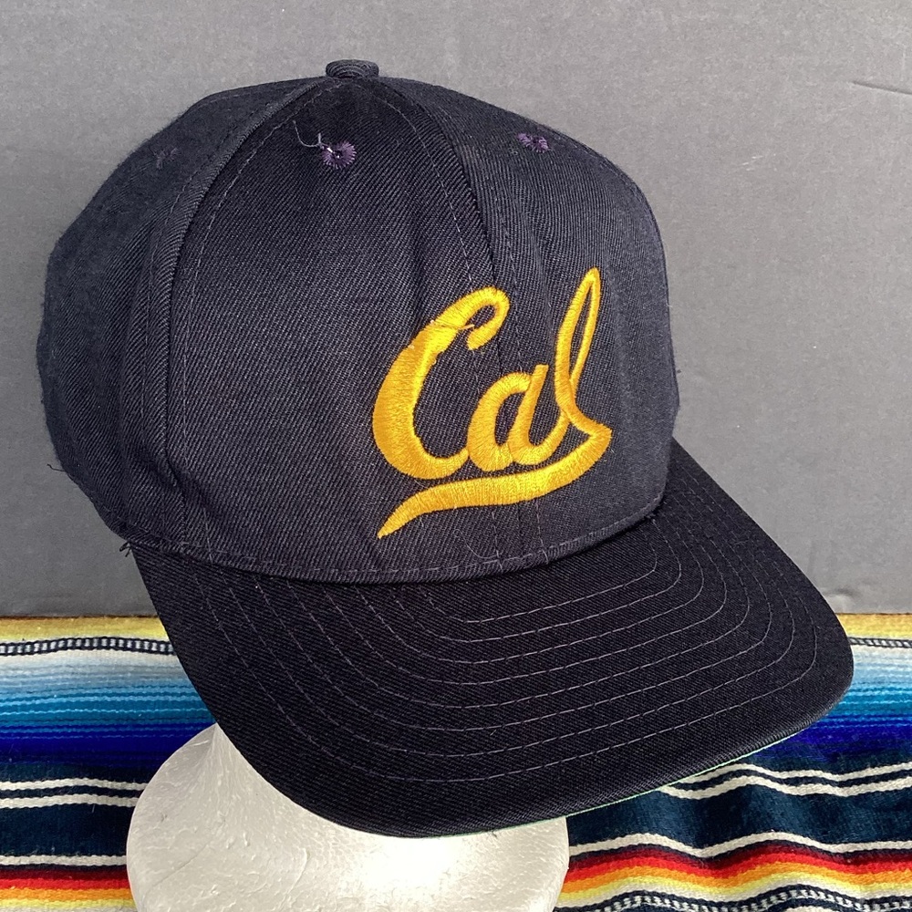 Vintage California headwear Cal Berkeley bears SnapBack Hat Made in USA size M/L